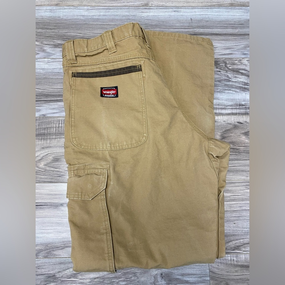Wrangler Workwear Cargo Pants Mens 34x31 Canvas Khaki Tan Heavy Duty Distressed